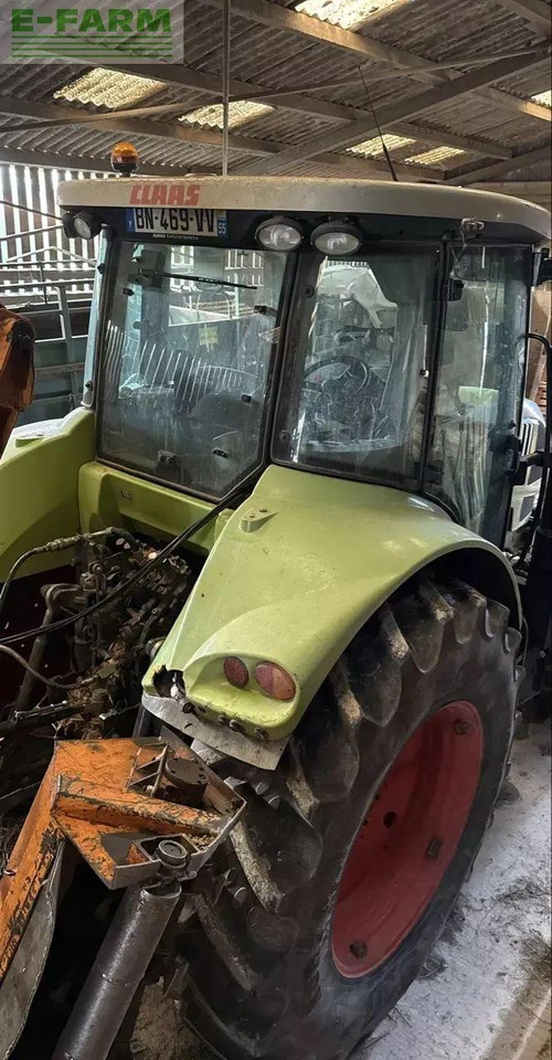 Farm tractor CLAAS arion 640
