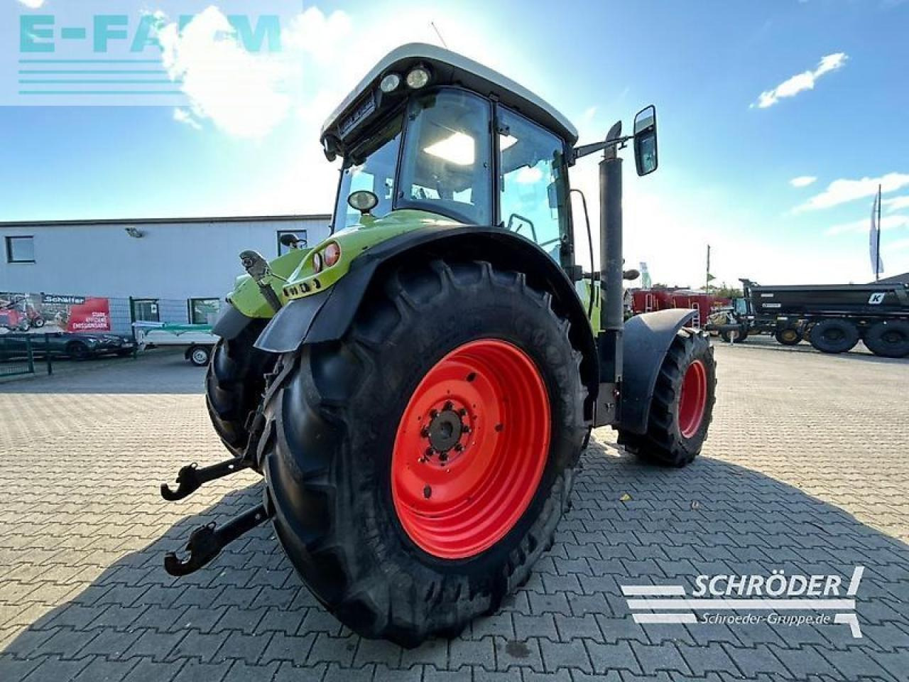 Farm tractor CLAAS arion 640