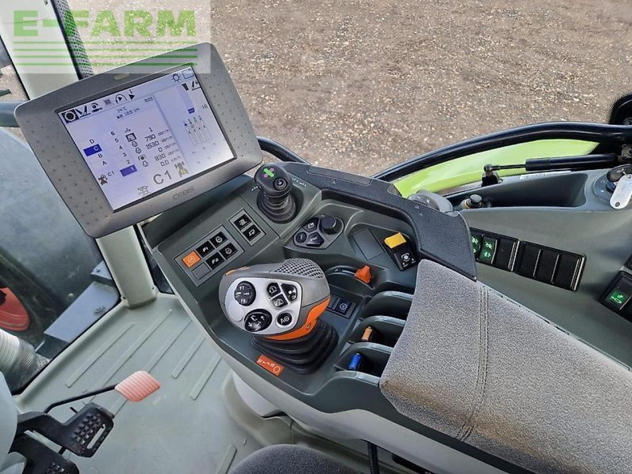 Farm tractor CLAAS arion 640 cebis CEBIS