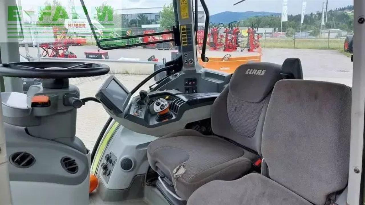 Farm tractor CLAAS arion 650