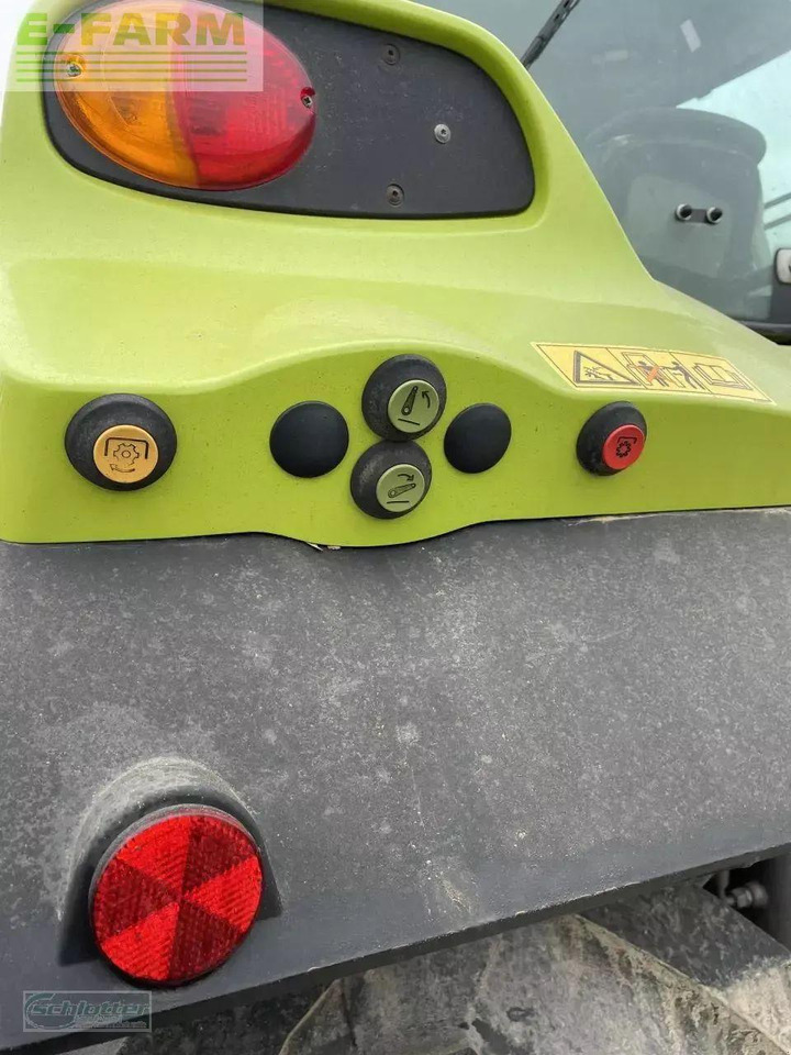 Farm tractor CLAAS arion 650