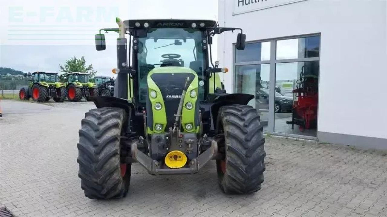 Farm tractor CLAAS arion 650