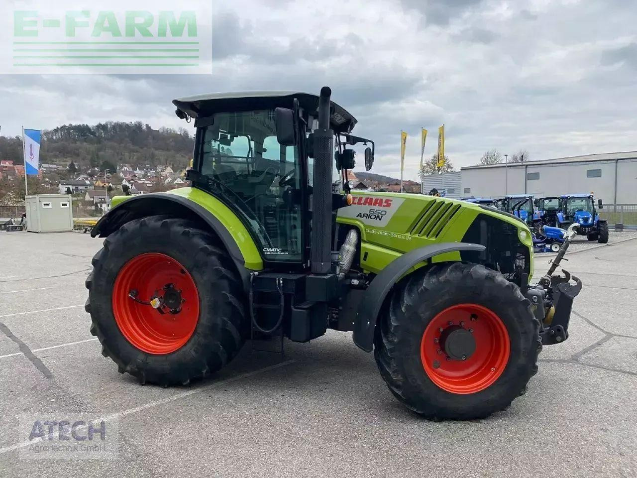 Farm tractor CLAAS arion 650