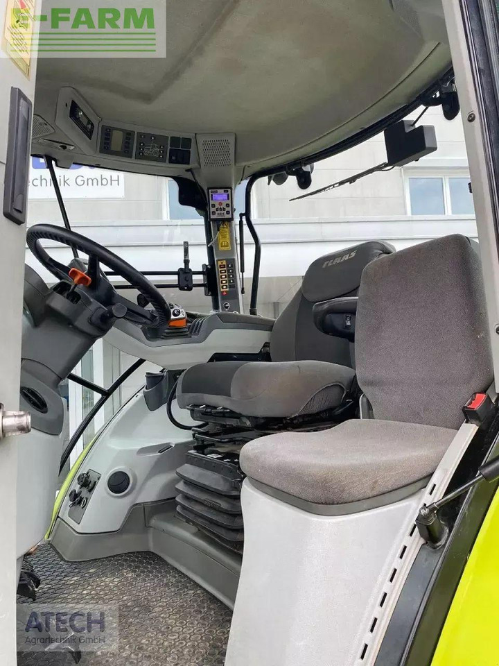 Farm tractor CLAAS arion 650