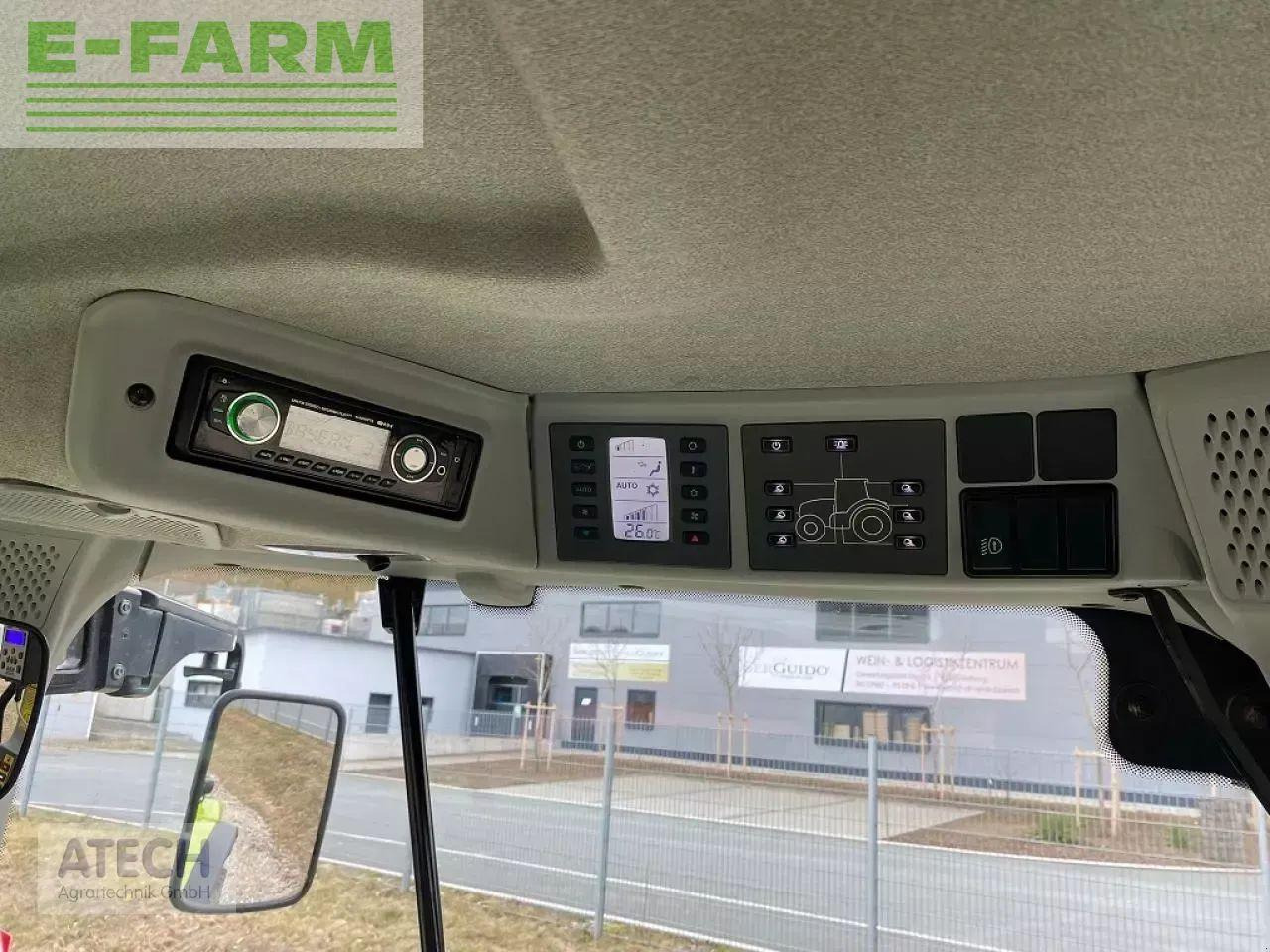 Farm tractor CLAAS arion 650