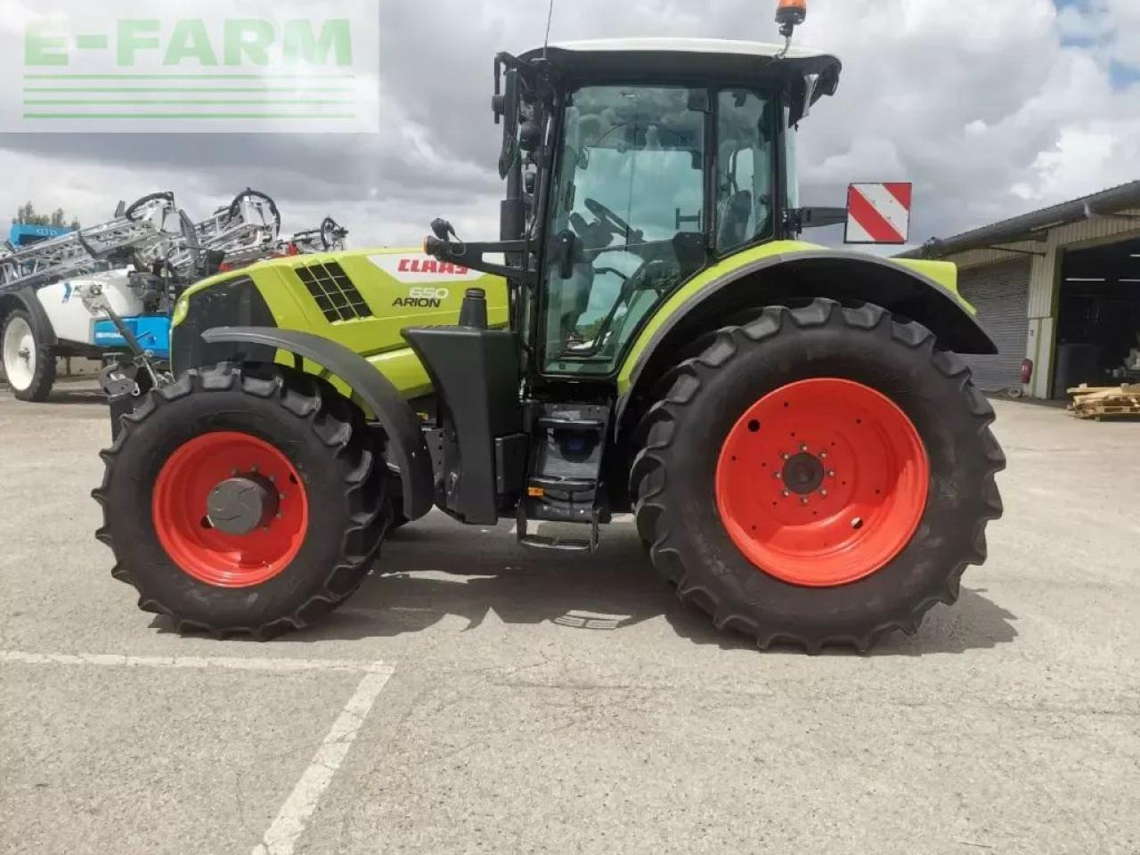 Farm tractor CLAAS arion 650