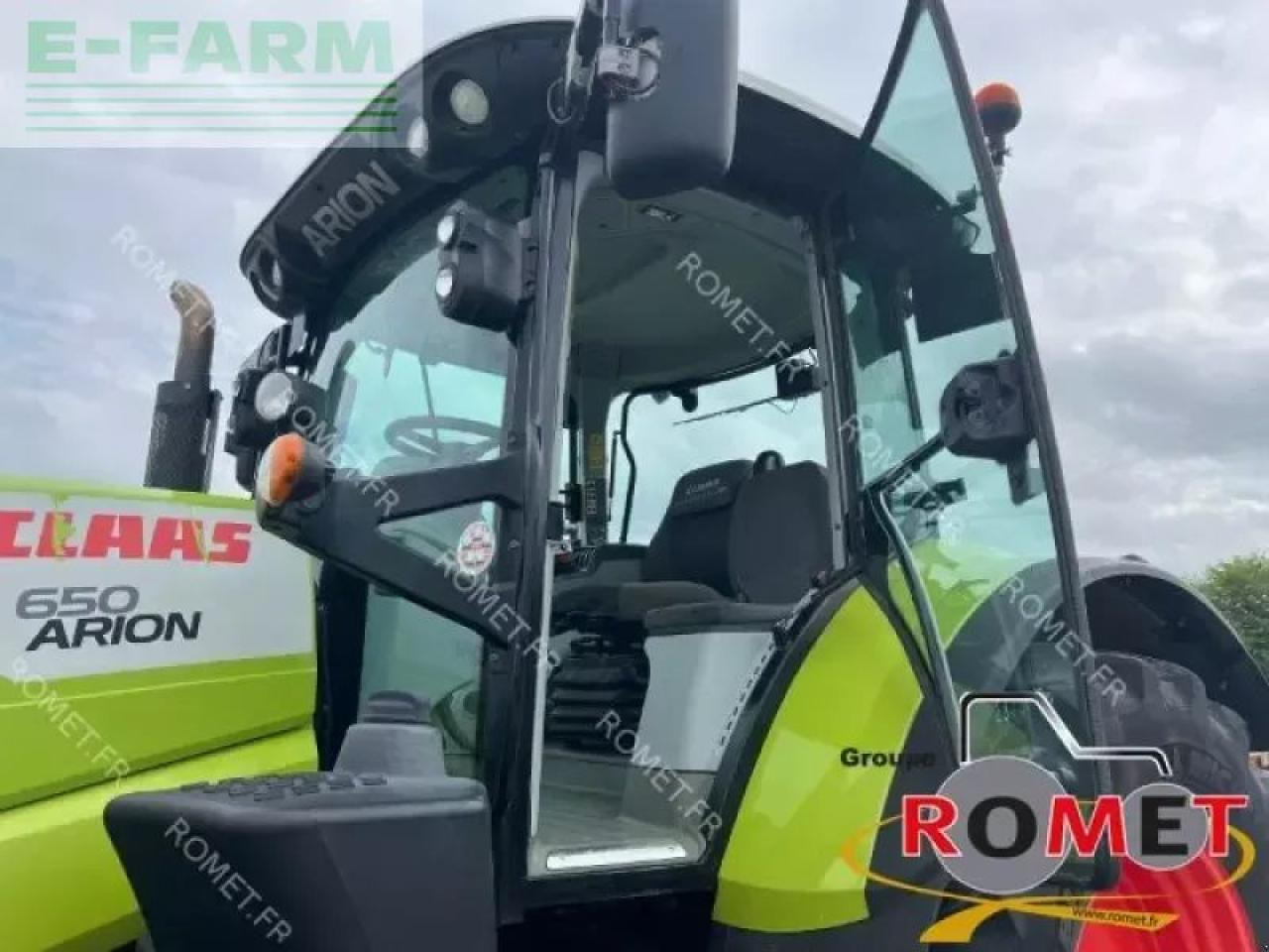 Farm tractor CLAAS arion 650