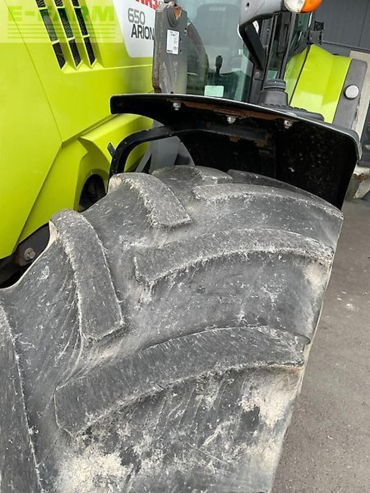 Farm tractor CLAAS arion 650 cebis mit fronthydraulik / zapfwelle / konsolen CEBIS