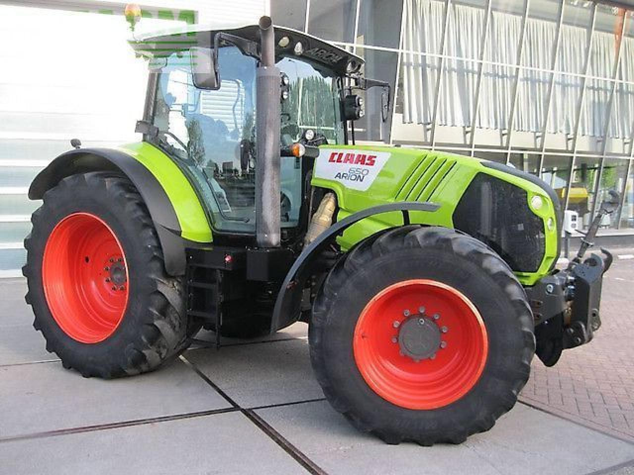 Farm tractor CLAAS arion 650 cis CIS