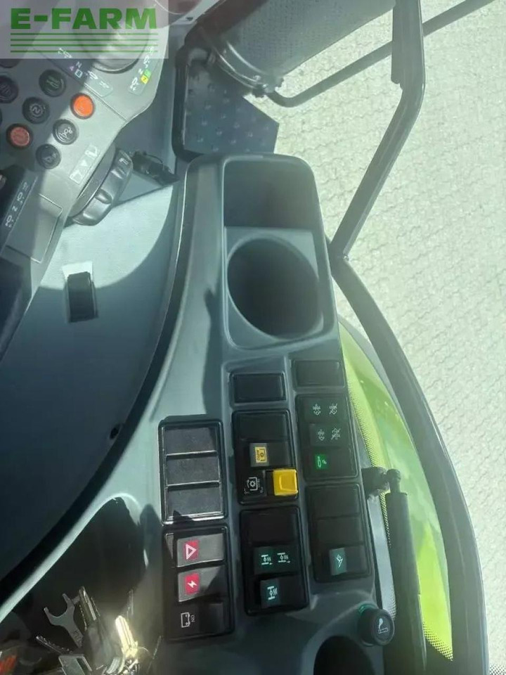 Farm tractor CLAAS arion 650 cis+ CIS+