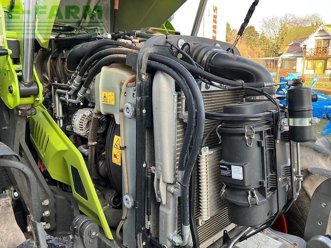 Farm tractor CLAAS arion 650 cis + fl140 CIS+