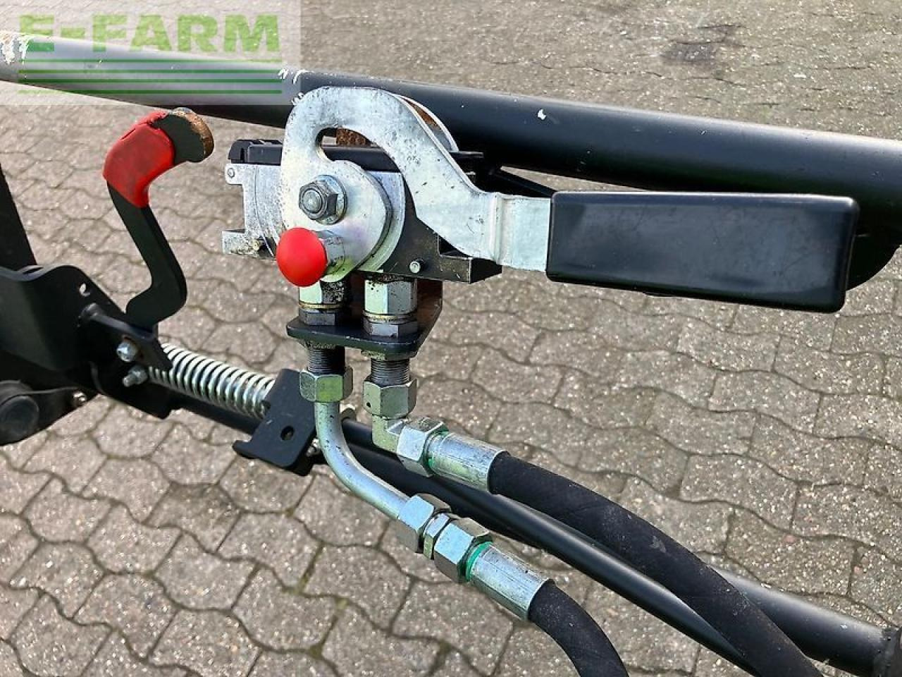 Farm tractor CLAAS arion 650 cis + fl140 CIS+