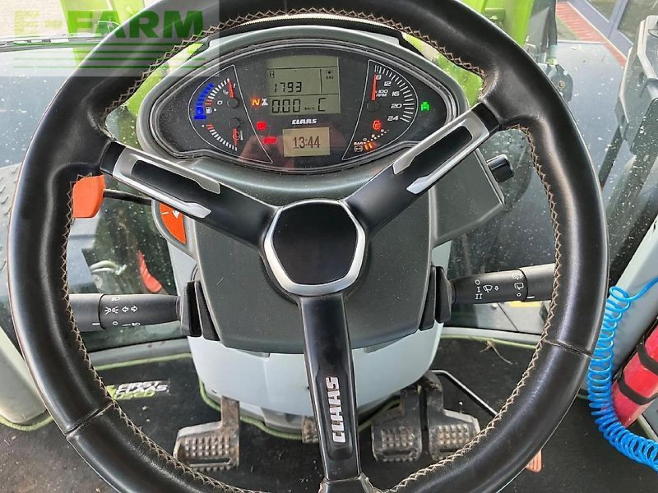 Farm tractor CLAAS arion 650 cis + fl140 CIS+