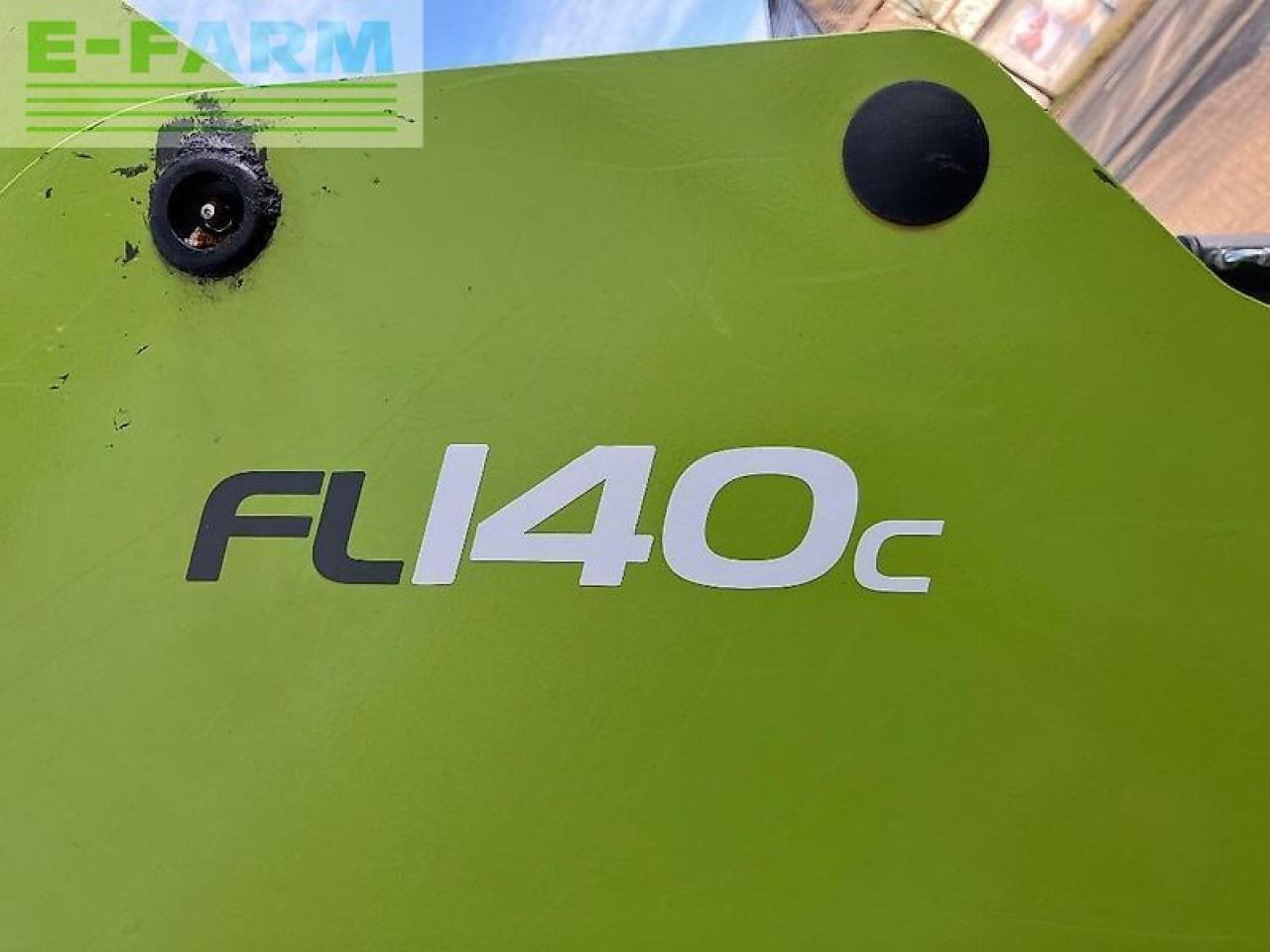 Farm tractor CLAAS arion 650 cis + fl140 CIS+