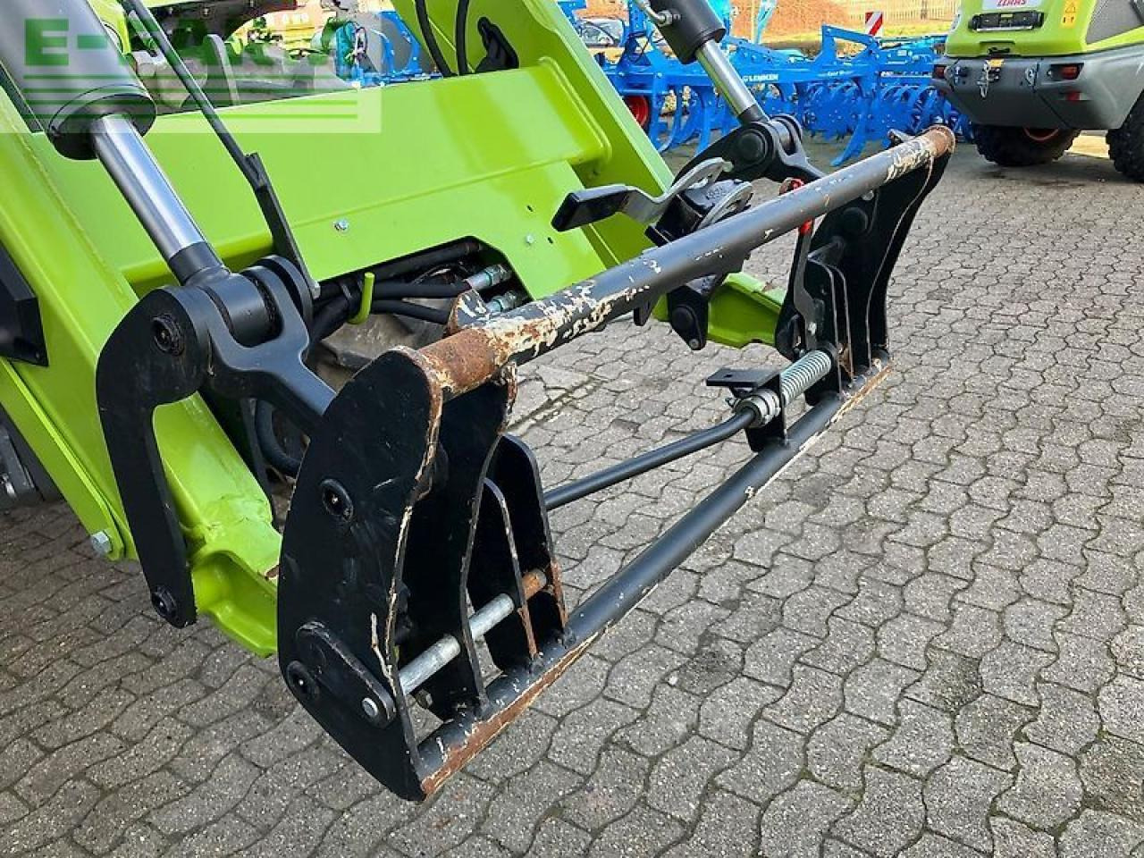 Farm tractor CLAAS arion 650 cis + fl140 CIS+