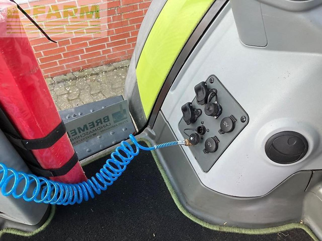 Farm tractor CLAAS arion 650 cis + fl140 CIS+