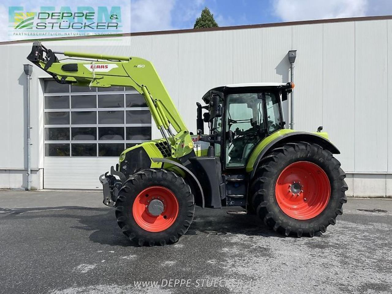 Farm tractor CLAAS arion 650 hexashift
