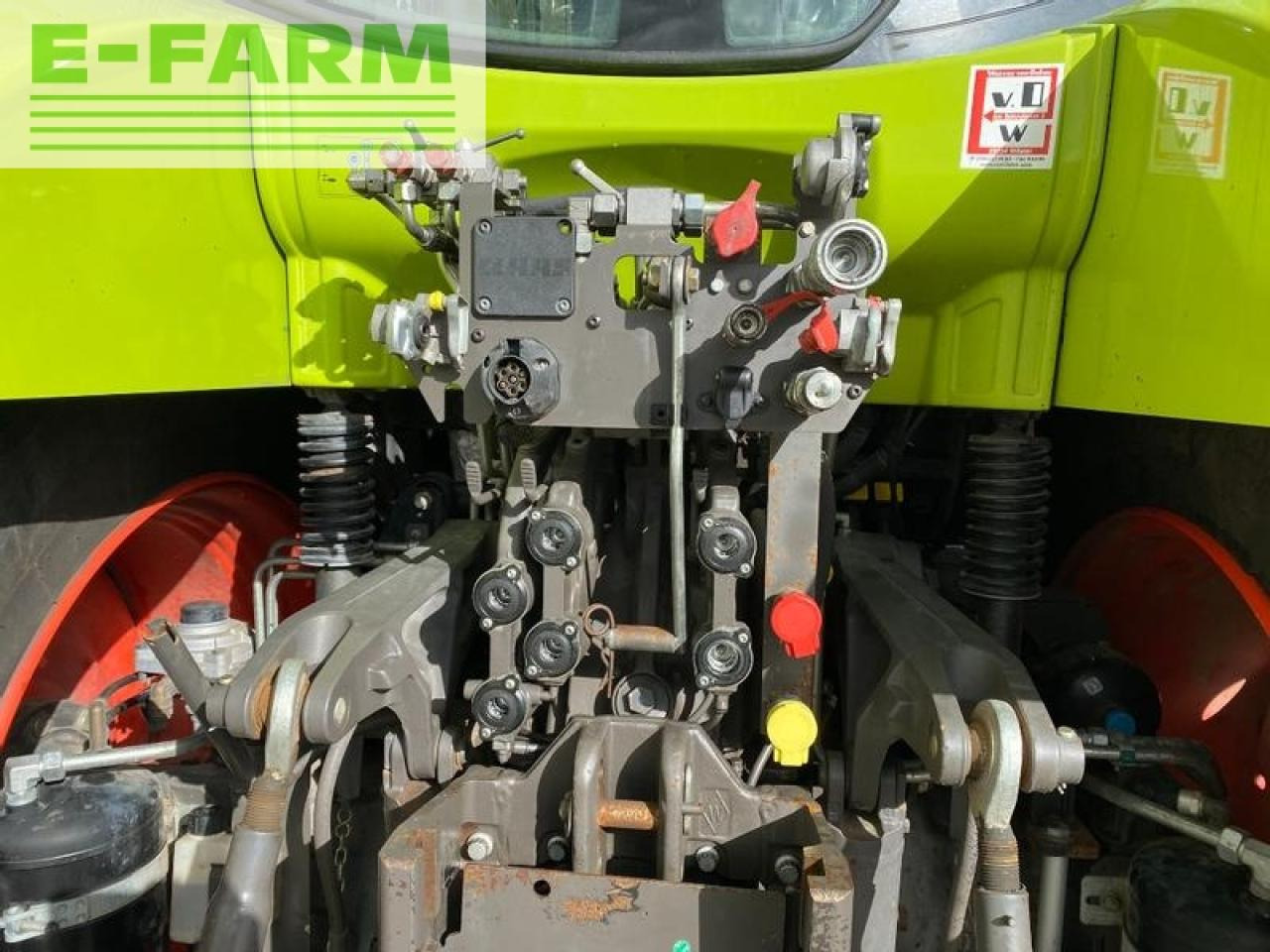 Farm tractor CLAAS arion 650 hexashift cis