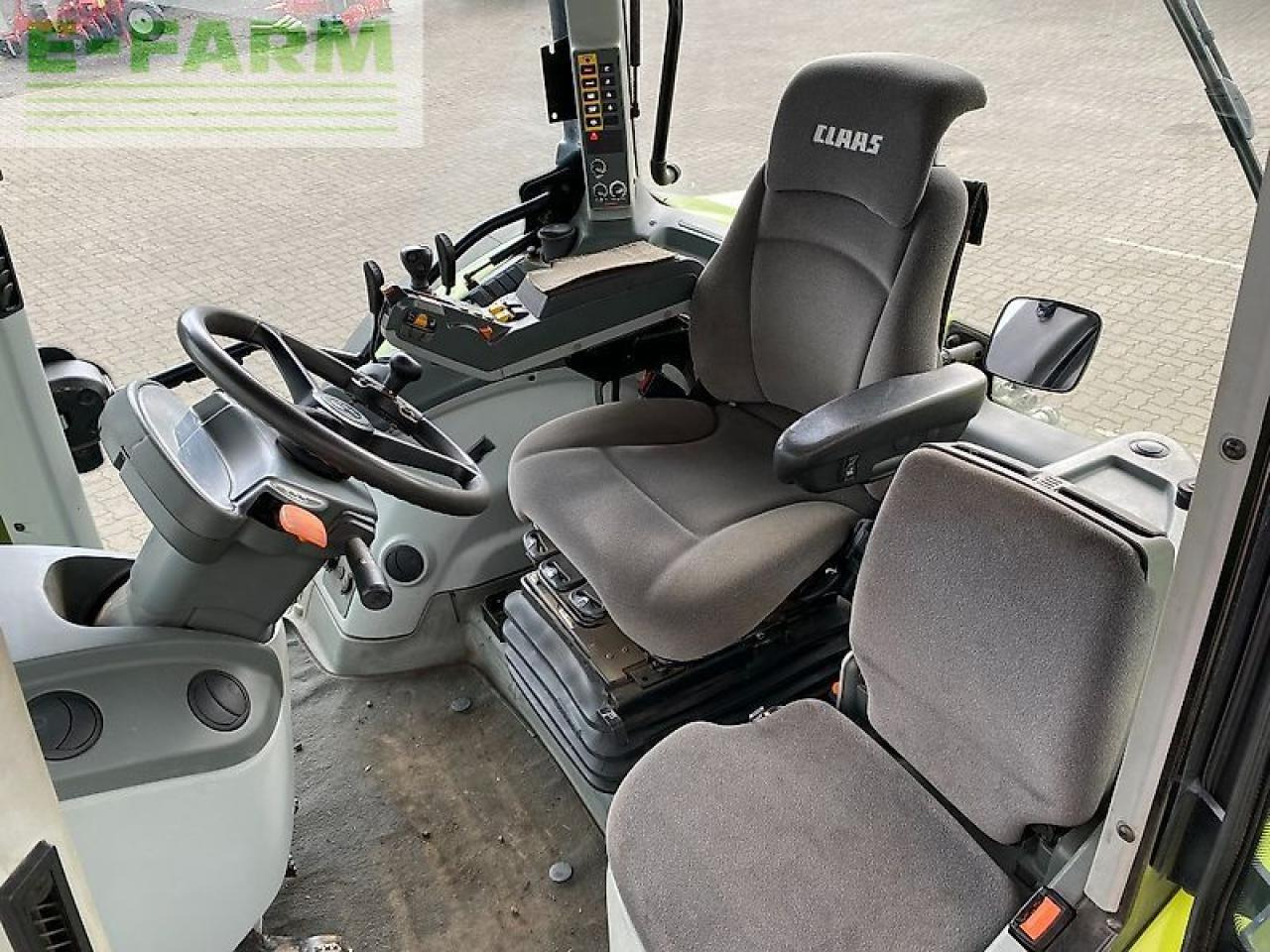 Farm tractor CLAAS arion 650 hexashift cis HEXASHIFT CIS