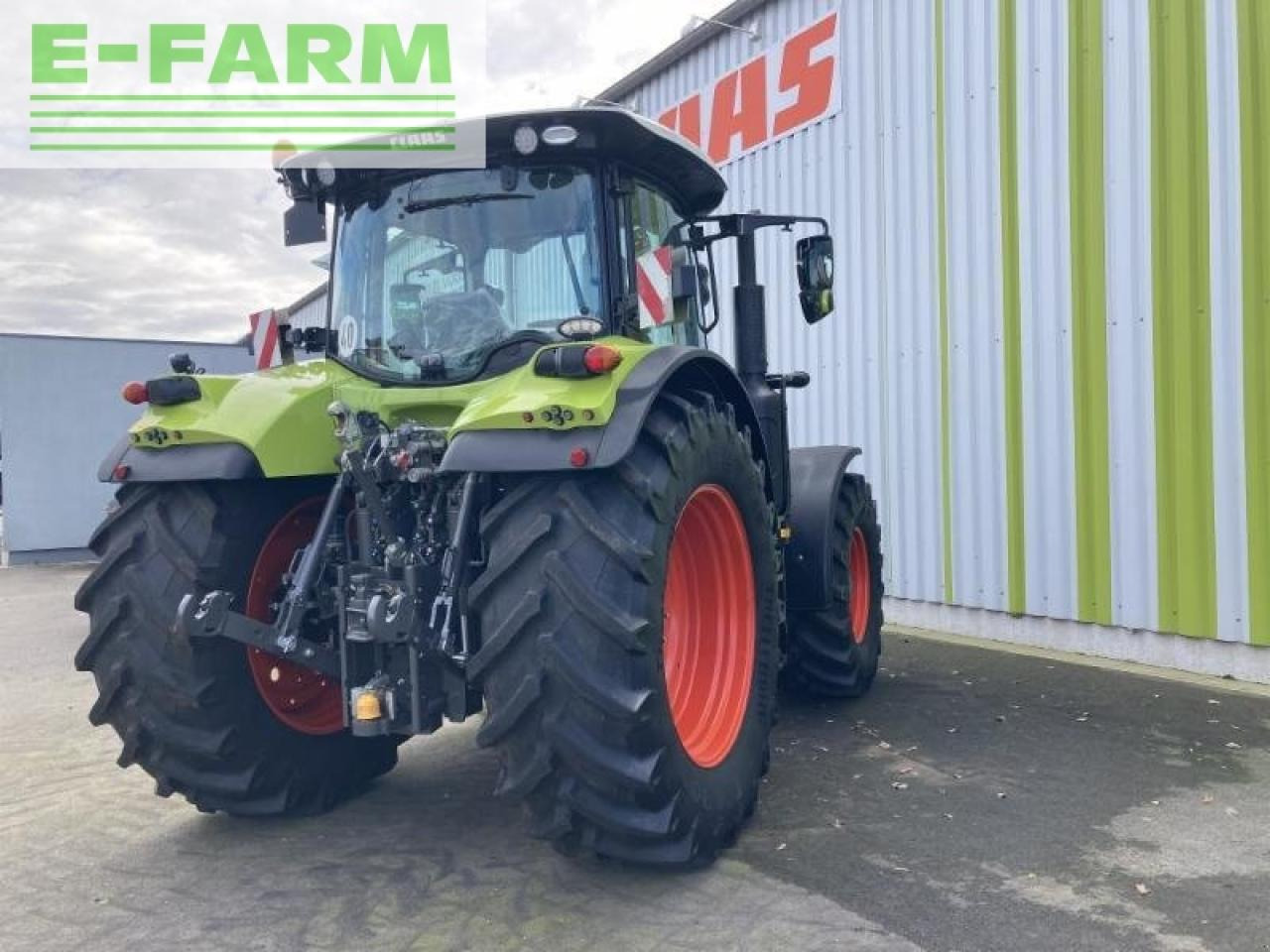 Farm tractor CLAAS arion 650 st4 cmatic