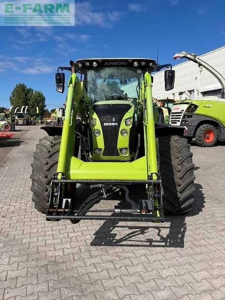 Farm tractor CLAAS arion 650 st4 hexa