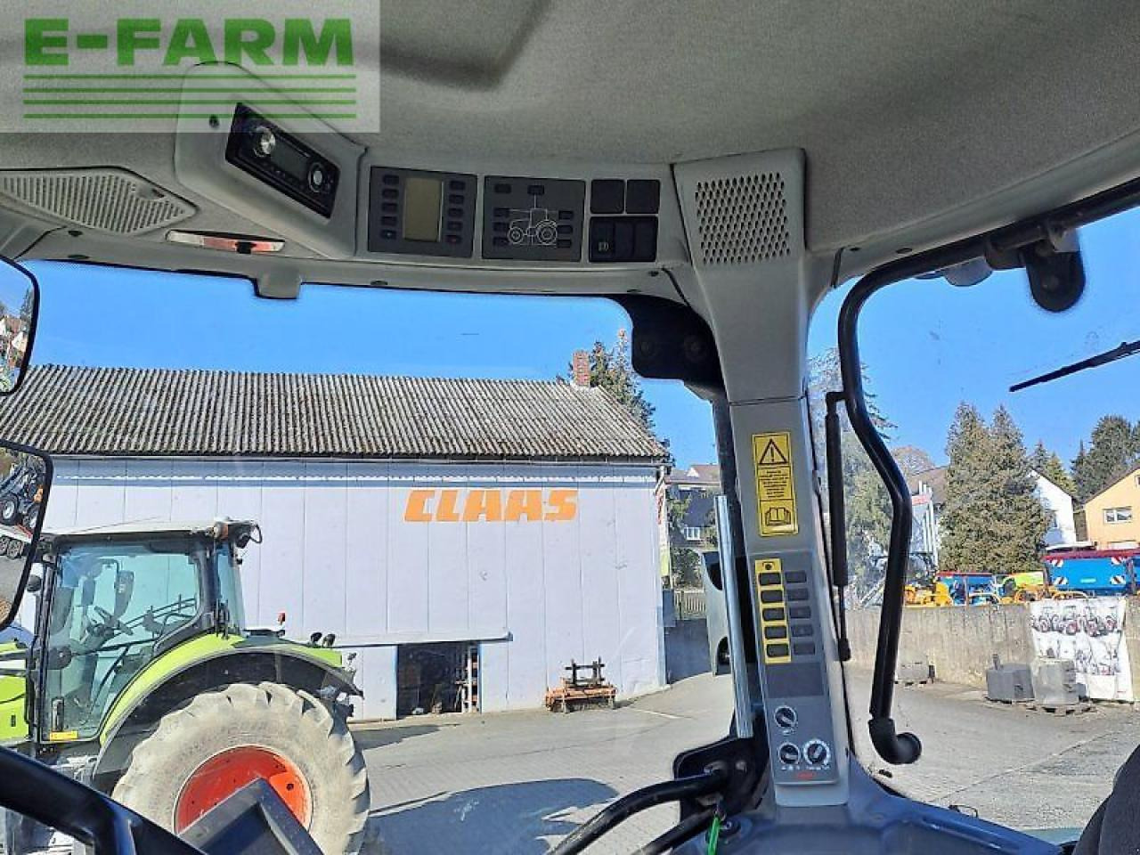 Farm tractor CLAAS arion 650 t4i
