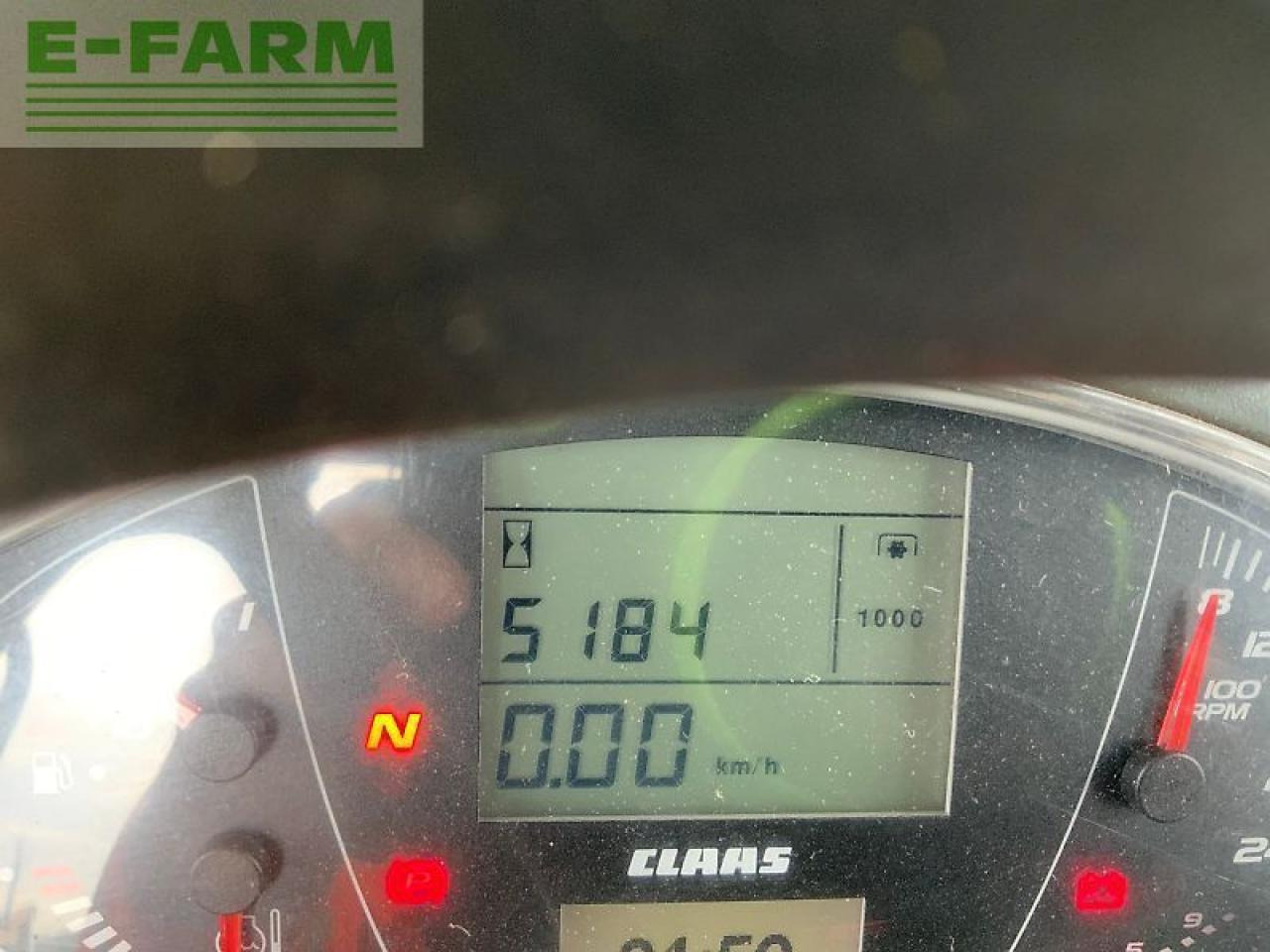 Farm tractor CLAAS arion 650 tractor (st24962)