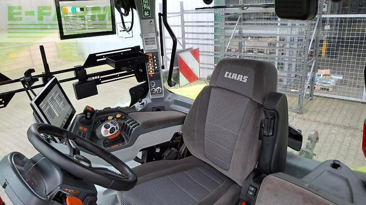 Farm tractor CLAAS arion 660 cebis