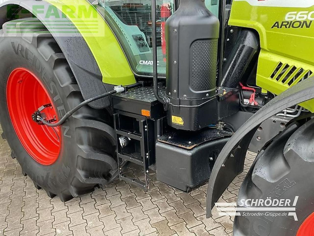 Farm tractor CLAAS arion 660 cmatic