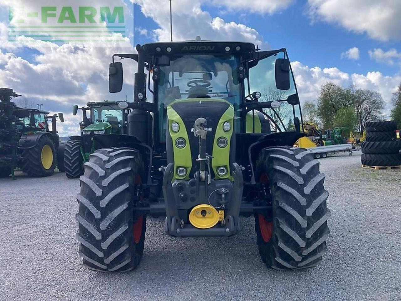 Farm tractor CLAAS arion 660 cmatic