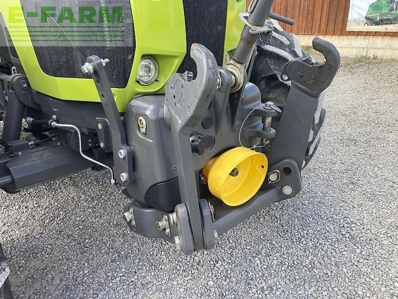 Farm tractor CLAAS arion 660 cmatic