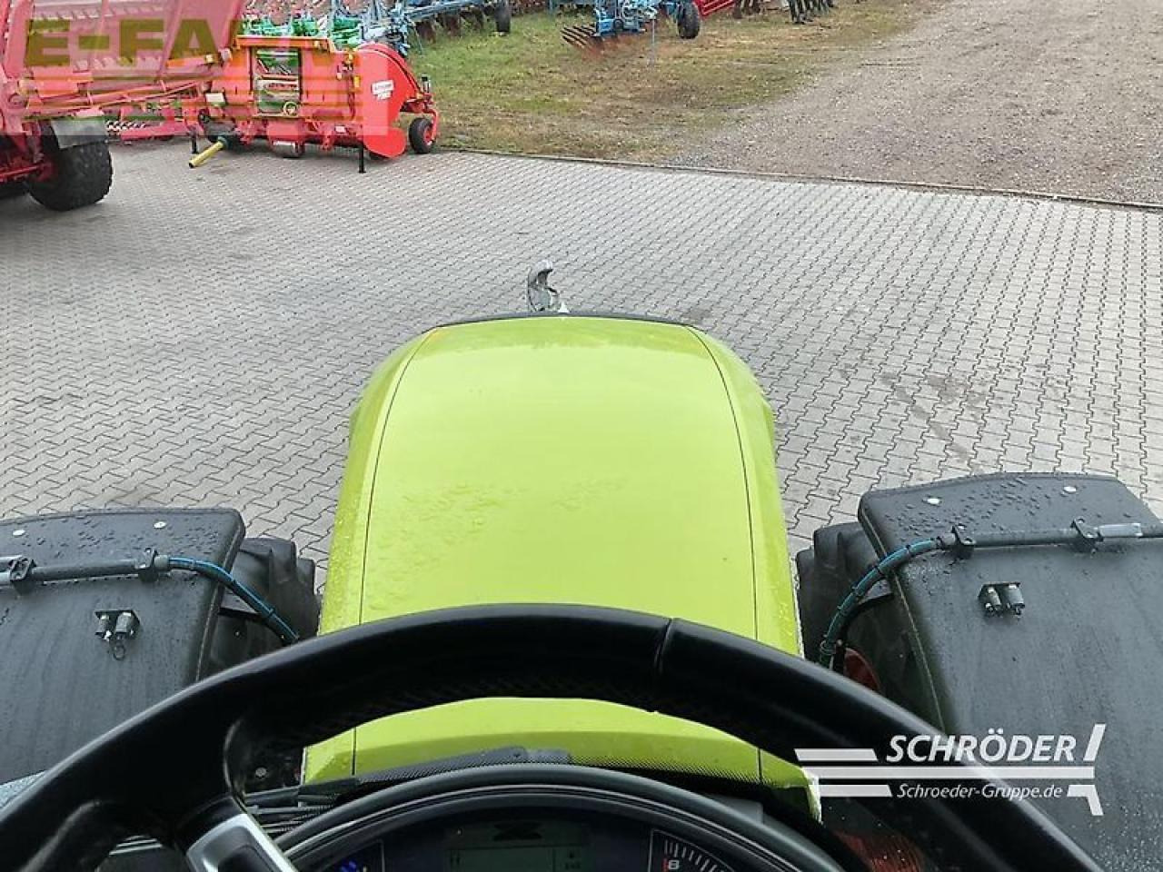 Farm tractor CLAAS arion 660 cmatic