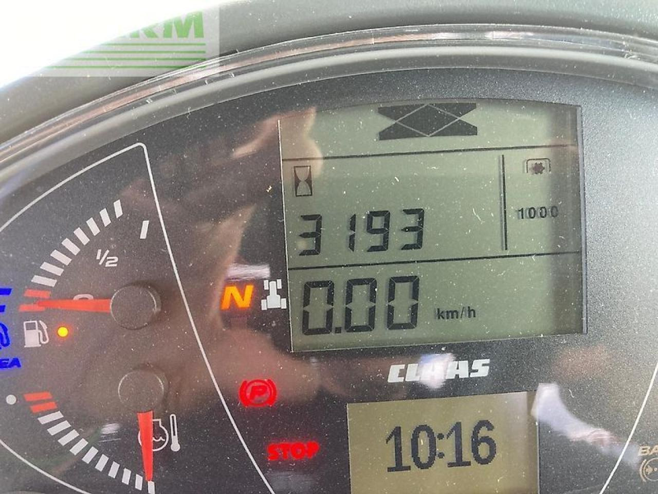 Farm tractor CLAAS arion 660 cmatic