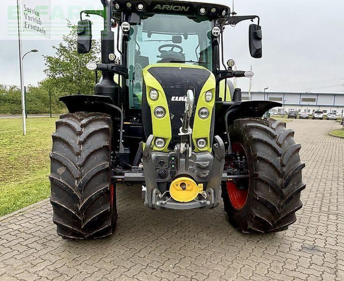 Farm tractor CLAAS arion 660 cmatic