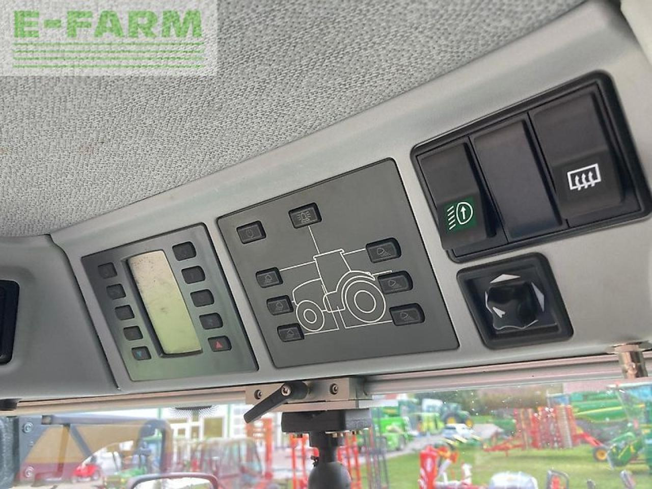 Farm tractor CLAAS arion 660 cmatic