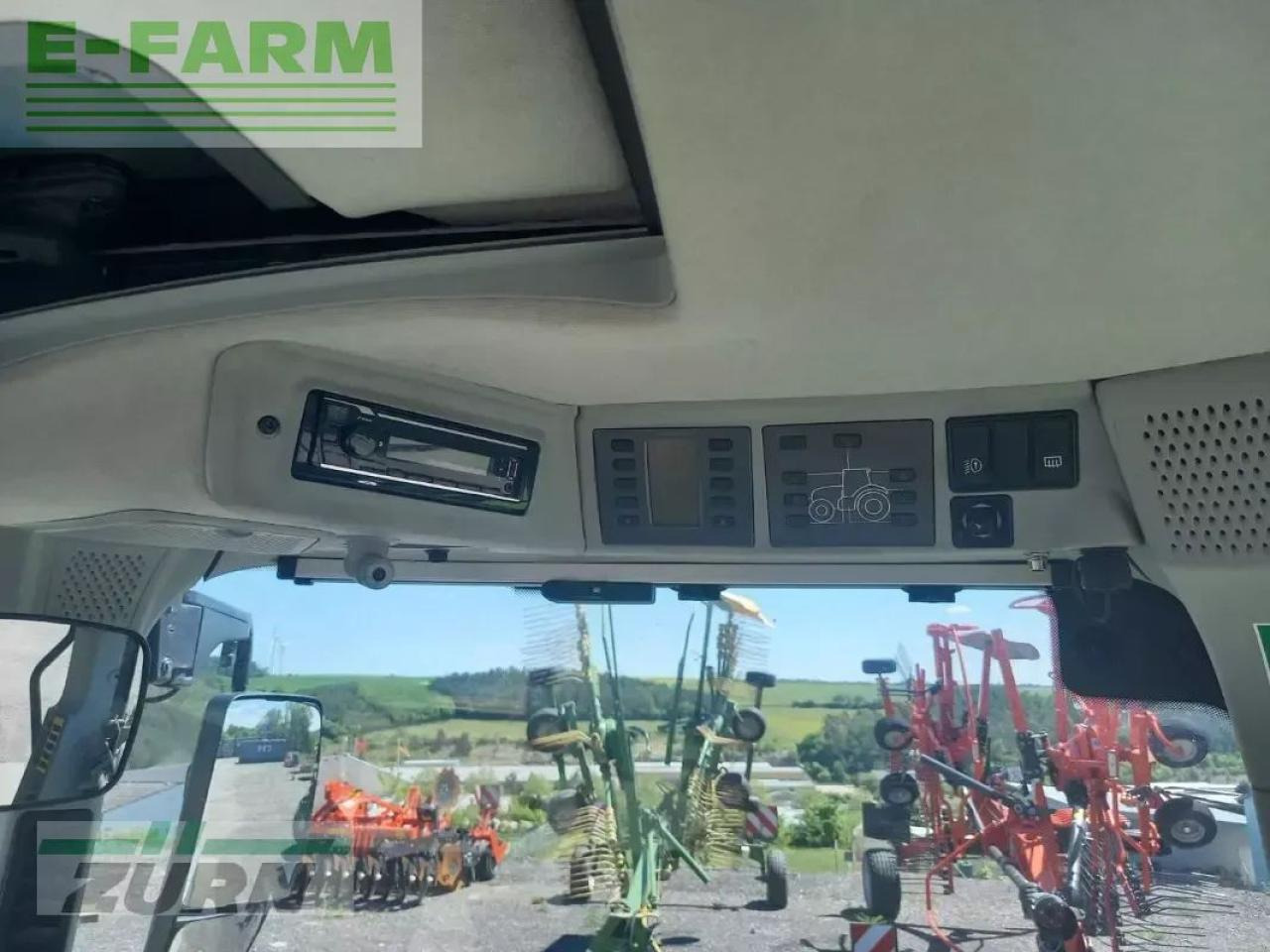 Farm tractor CLAAS arion 660 cmatic