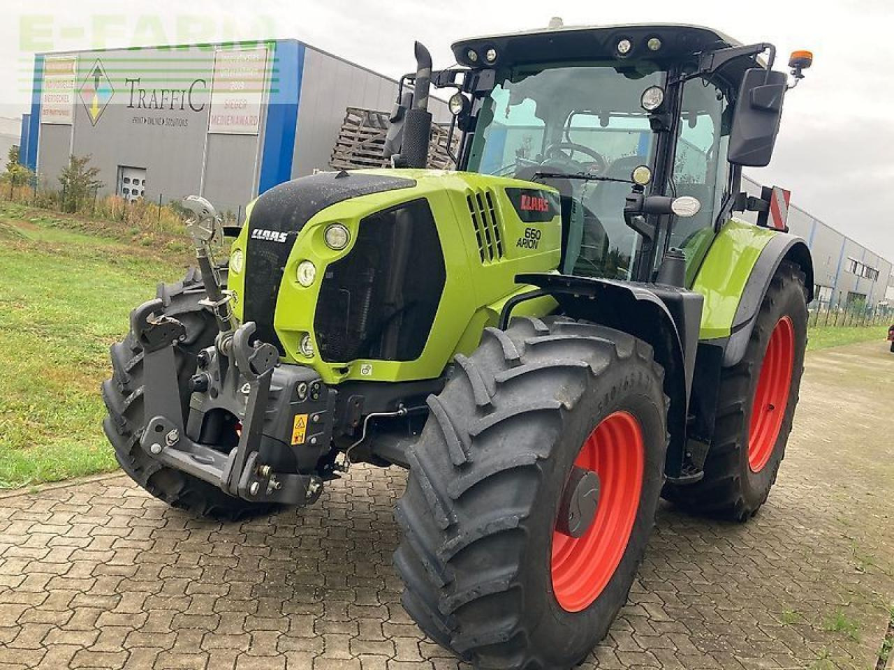 Farm tractor CLAAS arion 660 cmatic