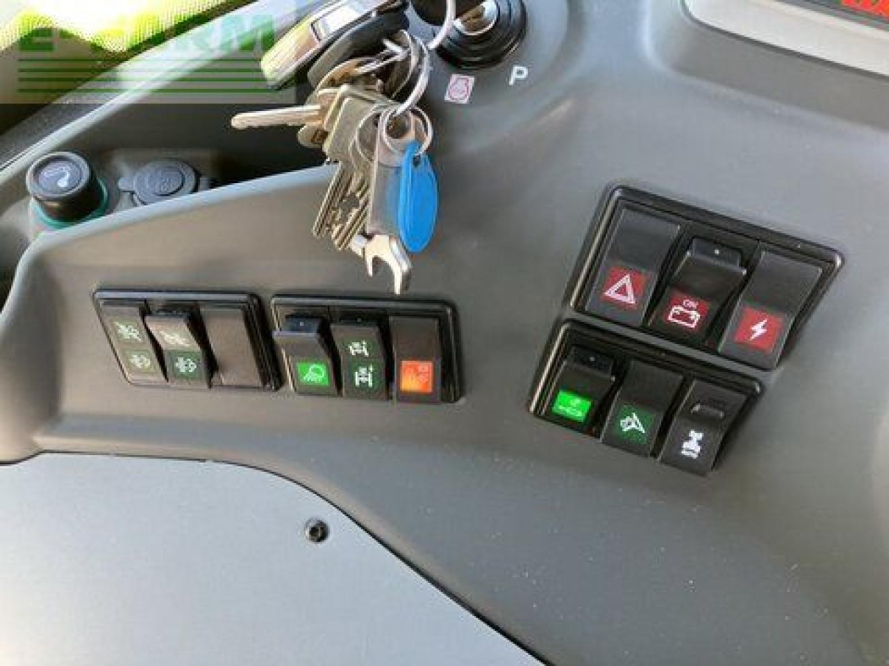 Farm tractor CLAAS arion 660 cmatic cebis CMATIC CEBIS