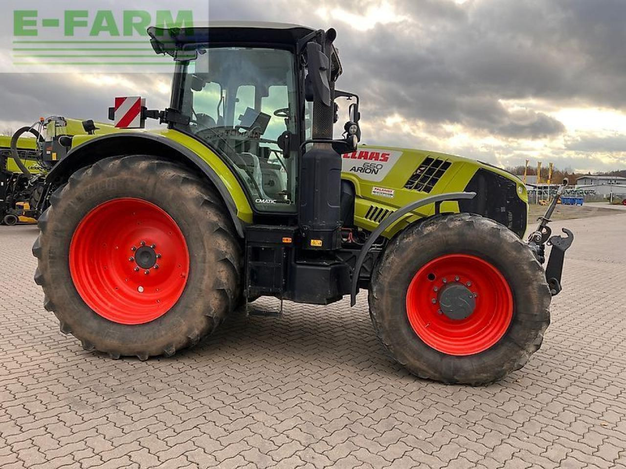 Farm tractor CLAAS arion 660 cmatic - s10 rtk
