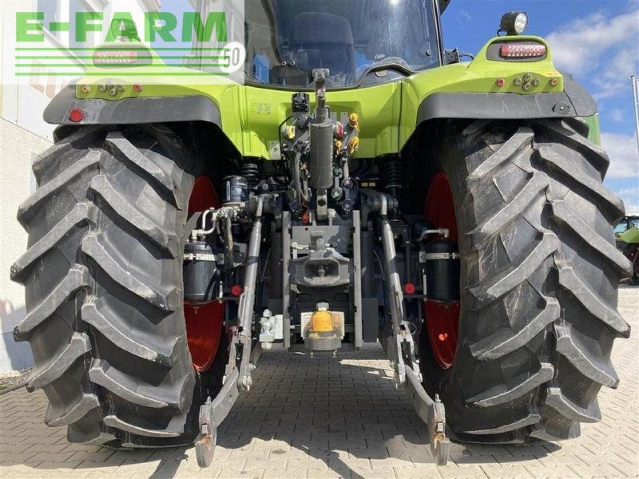 Farm tractor CLAAS arion 660 cmatic st5 cebis