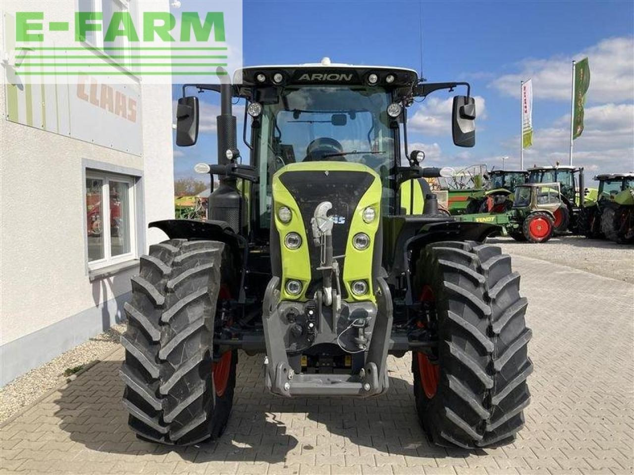 Farm tractor CLAAS arion 660 cmatic st5 cebis