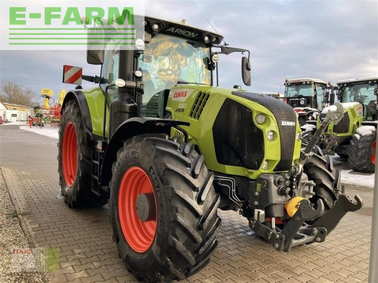 Farm tractor CLAAS arion 660 cmatic - st v first