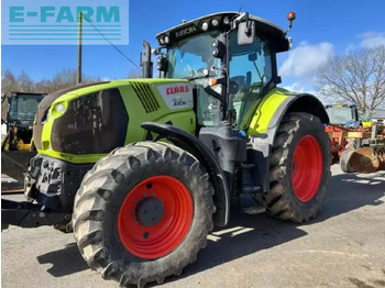 Farm tractor CLAAS axion 800