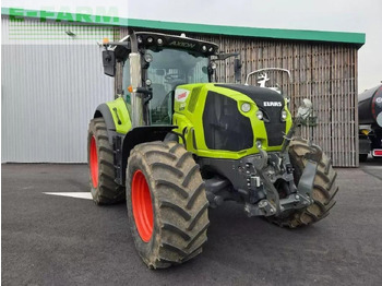 Farm tractor CLAAS axion 800
