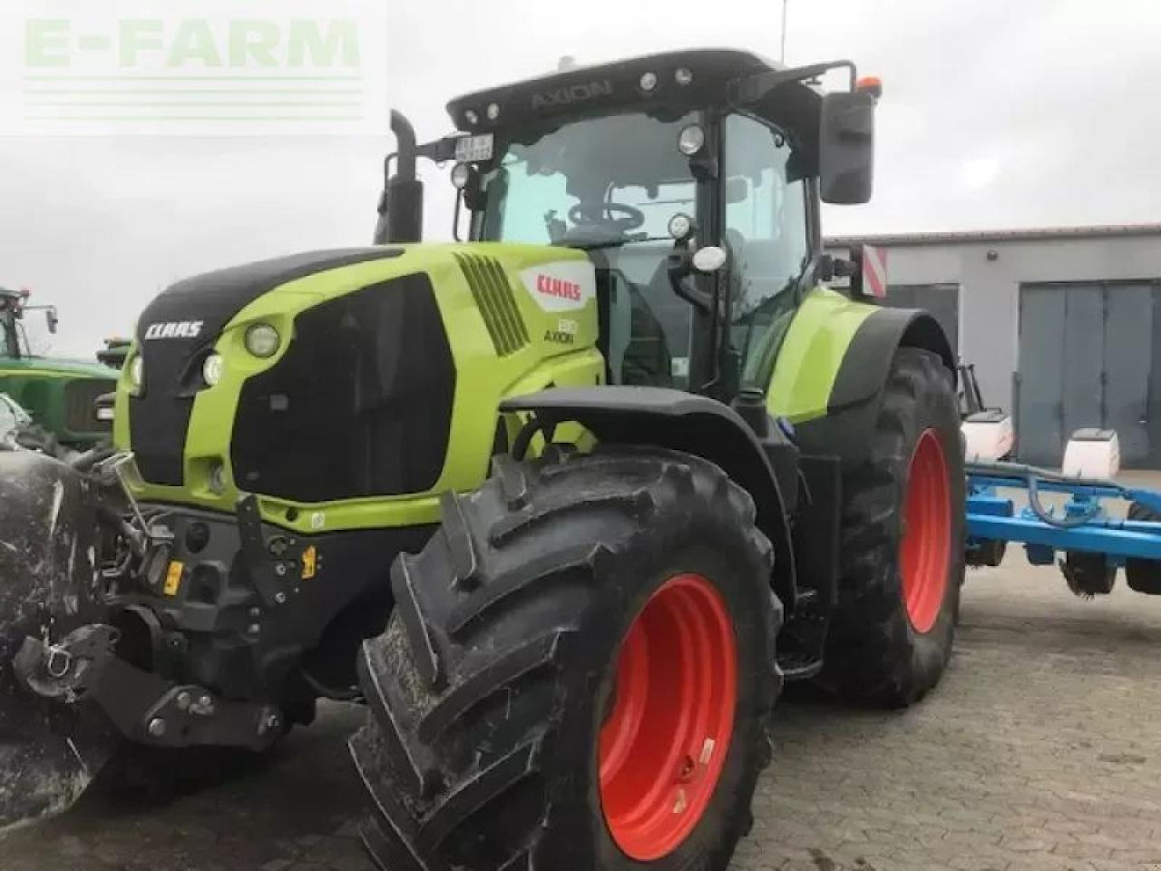 Farm tractor CLAAS axion 810 c-matic CMATIC