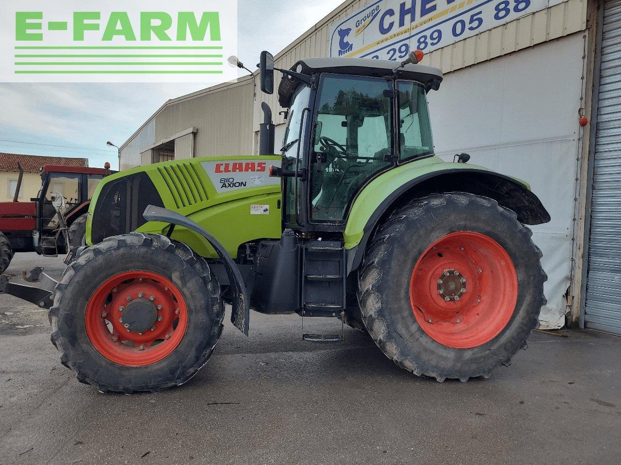 Farm tractor CLAAS axion 810 cis