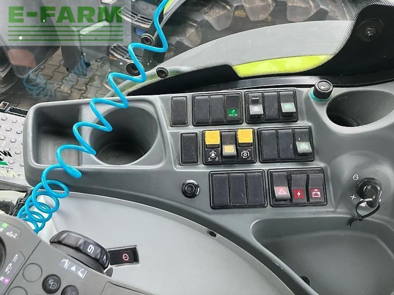 Farm tractor CLAAS axion 810 cis+ cm