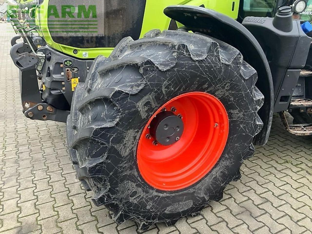 Farm tractor CLAAS axion 810 cis+ cm
