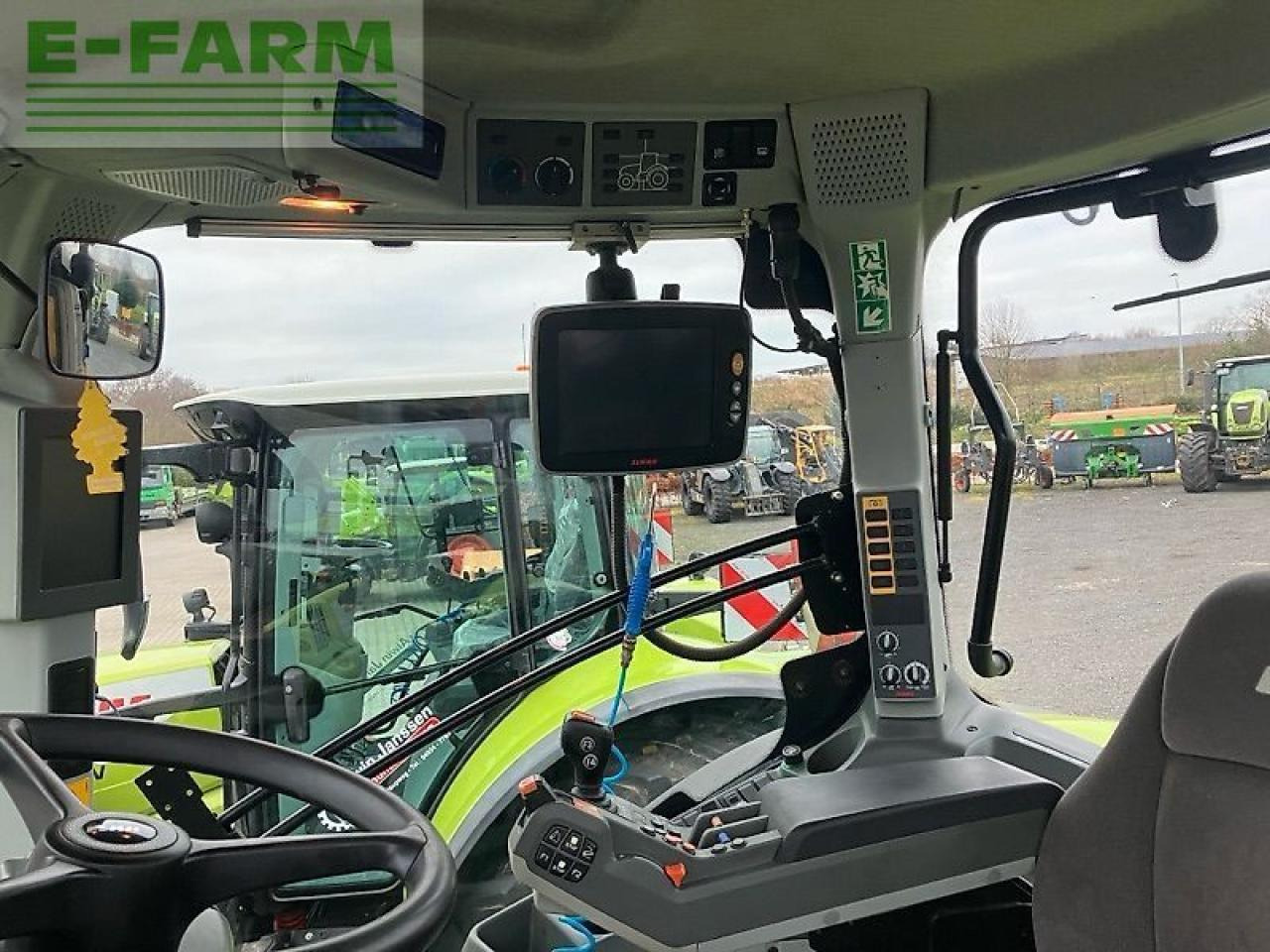 Farm tractor CLAAS axion 810 cis+ cm