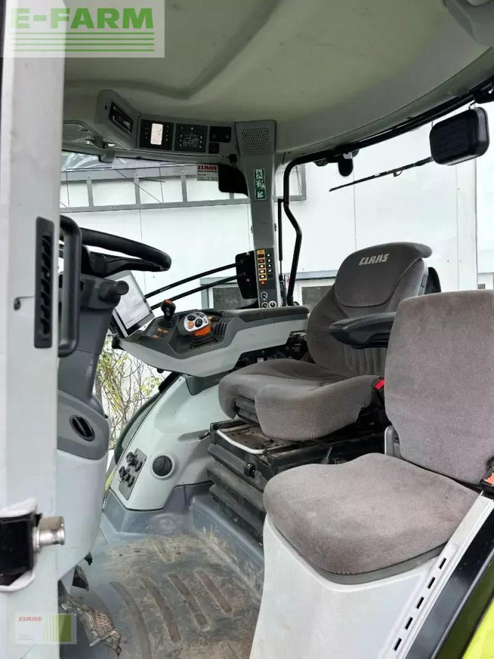 Farm tractor CLAAS axion 810 cmatic CMATIC